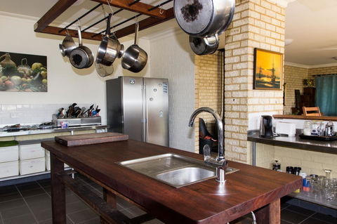 Baywatch Retreat Augusta - Port Augusta Accommodation 4