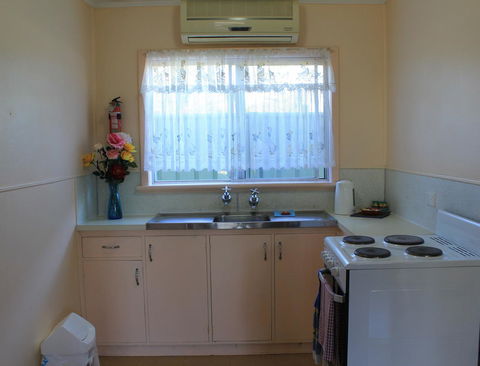 Jurien Beachfront Holiday Units - Port Augusta Accommodation 19
