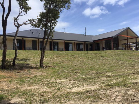 Eagle Bay House - Port Augusta Accommodation 12