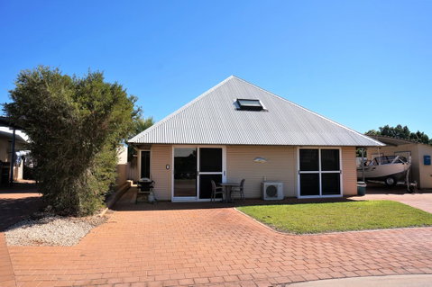 Osprey Holiday Village Unit 203 1 Bedroom - Port Augusta Accommodation 0