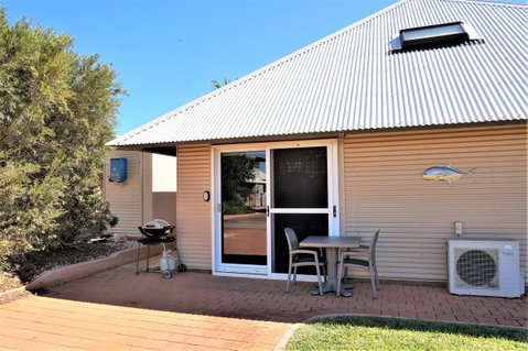 Osprey Holiday Village Unit 203 1 Bedroom - Port Augusta Accommodation 1