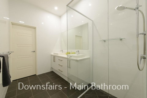 32 Corella Court - Port Augusta Accommodation 10