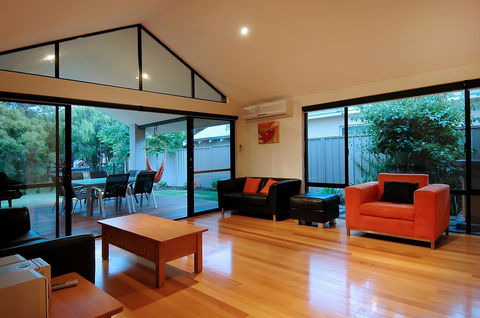 THE SANCTUARY LUXURY HOLIDAY HOME - Port Augusta Accommodation 18
