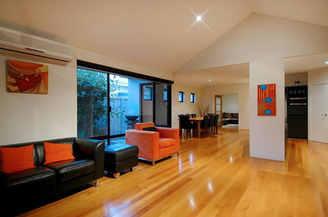 THE SANCTUARY LUXURY HOLIDAY HOME - Port Augusta Accommodation 15
