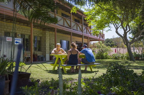 Lancelin Lodge - Port Augusta Accommodation 13