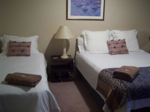 Scarborough - Oceanview 2 Bed, 2 Bathroom Apartment - Port Augusta Accommodation 12
