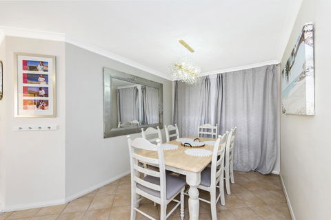 Scarborough Villa On Duke - Port Augusta Accommodation 9