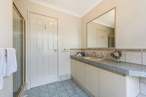 Scarborough Villa On Duke - Port Augusta Accommodation 1