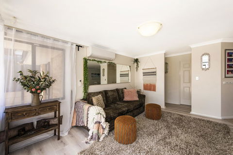 Scarborough Villa On Duke - Port Augusta Accommodation 32