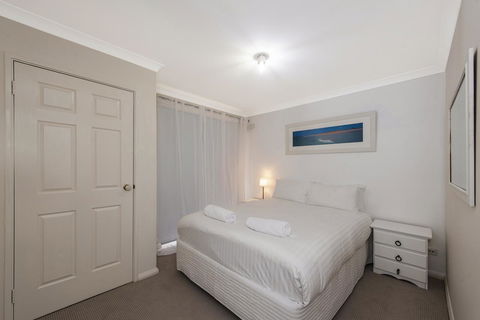 Scarborough Villa On Duke - Port Augusta Accommodation 11