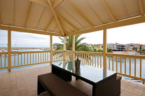 The Marina Hotel - Mindarie - Port Augusta Accommodation 7