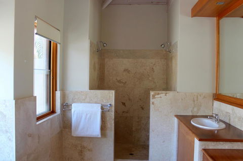 Moana Spa Villas - Prime Yallingup Location - Port Augusta Accommodation 14