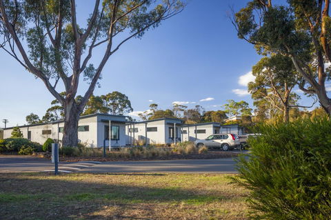 Swansea Beach Chalets - Port Augusta Accommodation 24