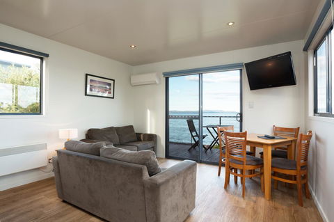Swansea Beach Chalets - Port Augusta Accommodation 1