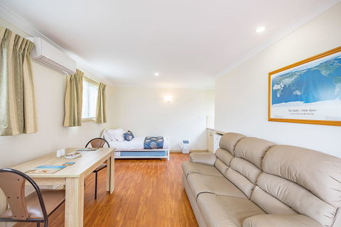 Queechy Motel - Port Augusta Accommodation 40