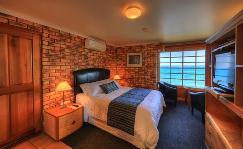 Stanley Village Waterfront Accommodation - Port Augusta Accommodation 24