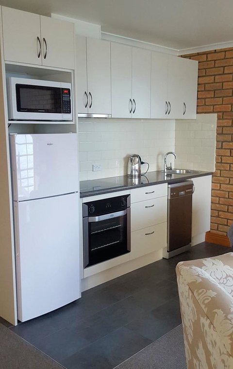 Stanley Village Waterfront Accommodation - Port Augusta Accommodation 7