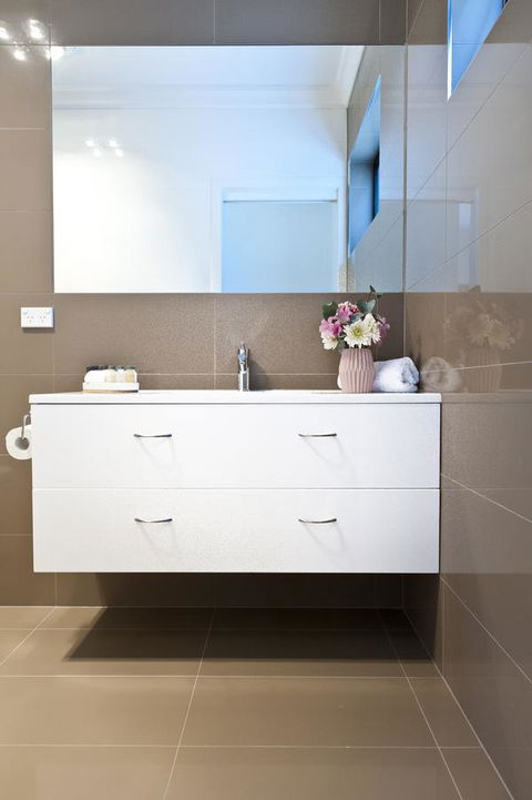 Sandy Bay Waterfront Home - Port Augusta Accommodation 23