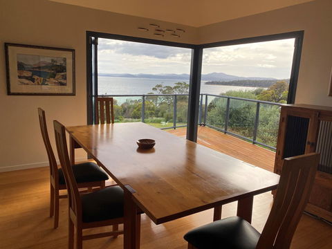 Convict Beach House - Port Augusta Accommodation 1