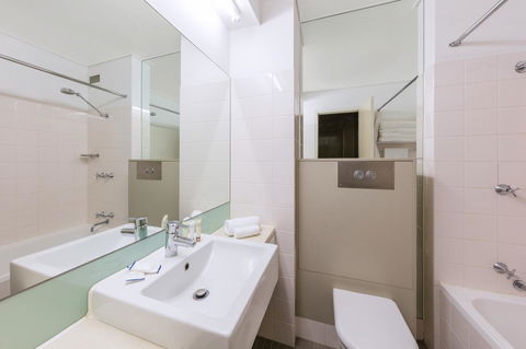 Best Western Plus Launceston - Port Augusta Accommodation 10