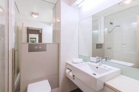 Best Western Plus Launceston - Port Augusta Accommodation 4
