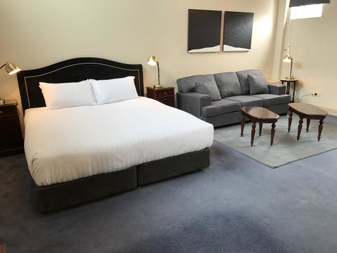 The Macquarie Hobart - Port Augusta Accommodation 6