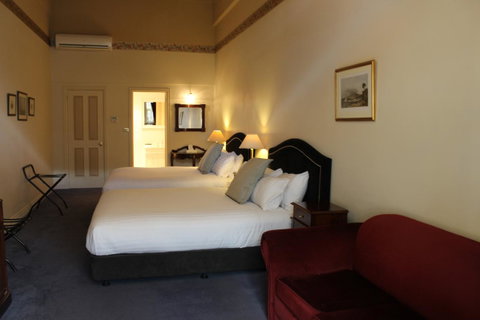 The Macquarie Hobart - Port Augusta Accommodation 34