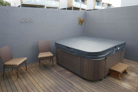 Rosevears Riverview Hotel - Port Augusta Accommodation 2