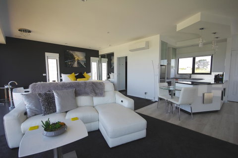 Horizon Deluxe Apartments - Port Augusta Accommodation 1