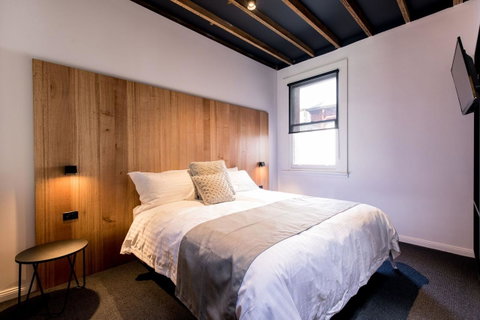 105 Mac Unique Apartments - Port Augusta Accommodation 6