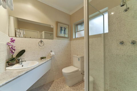 The Waterfront Wynyard - Port Augusta Accommodation 22