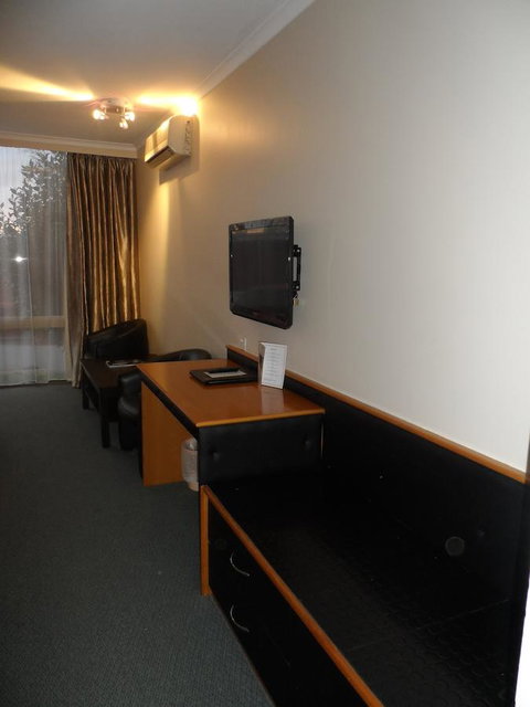 Commodore Regent - Port Augusta Accommodation 31