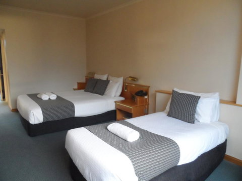 Commodore Regent - Port Augusta Accommodation 43