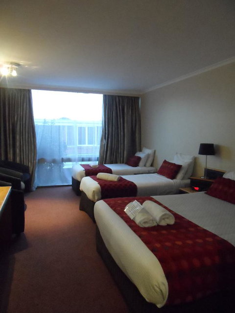 Commodore Regent - Port Augusta Accommodation 17