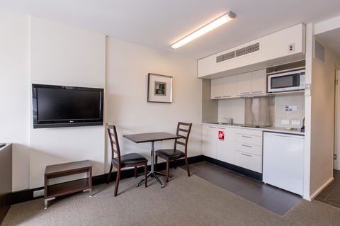 St Ives Apartments - Port Augusta Accommodation 7