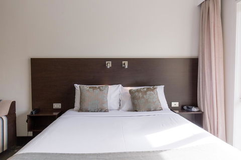 St Ives Apartments - Port Augusta Accommodation 6