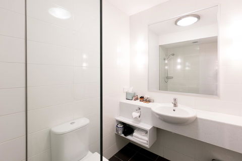 St Ives Apartments - Port Augusta Accommodation 13