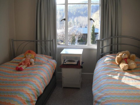 Maydena Chalet - Port Augusta Accommodation 13