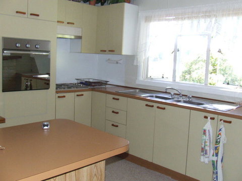 Maydena Chalet - Port Augusta Accommodation 11