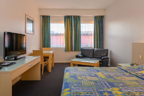 Mayfair Plaza Motel And Apartments - Port Augusta Accommodation 10