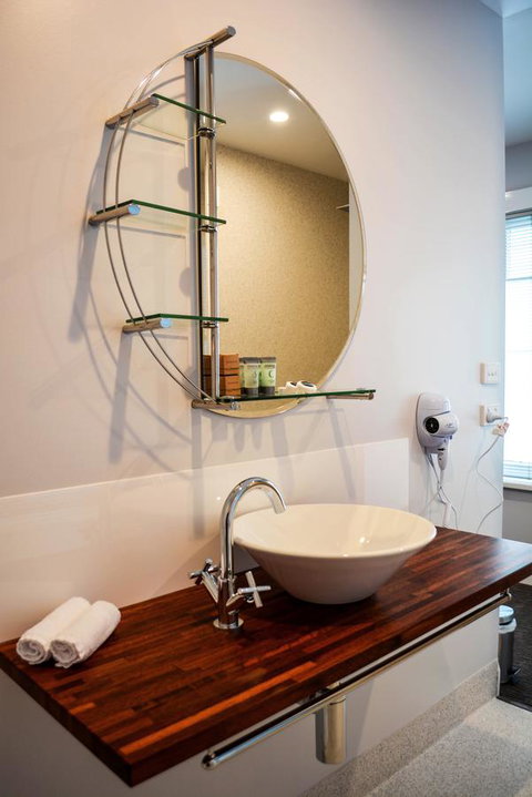 Heathfield Apartments - Port Augusta Accommodation 9