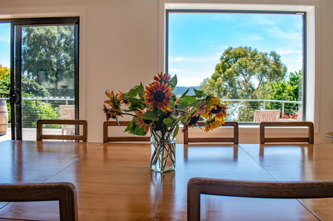 Tamar House - Port Augusta Accommodation 13