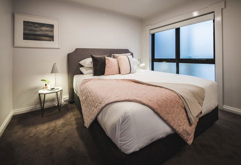 Russell House - Port Augusta Accommodation 8