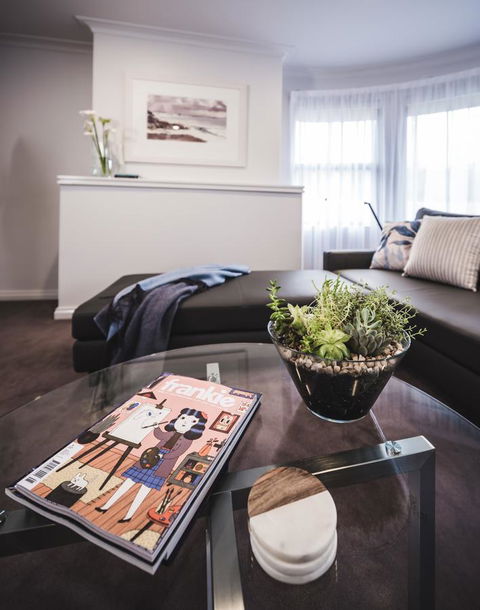 Russell House - Port Augusta Accommodation 5