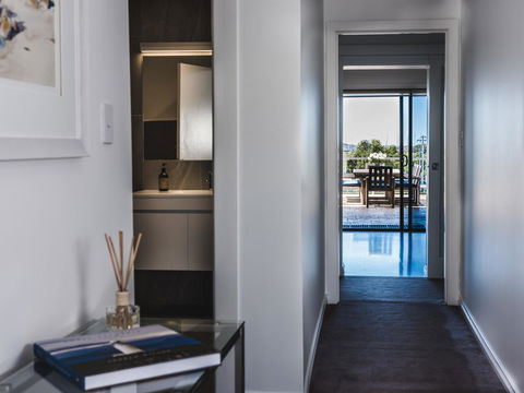Russell House - Port Augusta Accommodation 3