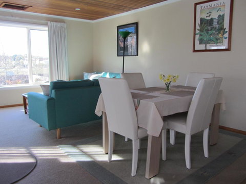 Elm Trees Accommodation @ Ross - Port Augusta Accommodation 13