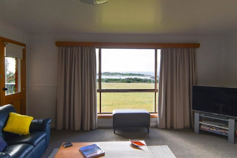 Beach Break Bicheno - Port Augusta Accommodation 10