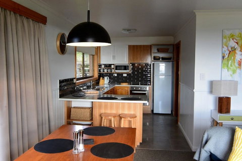 Beach Break Bicheno - Port Augusta Accommodation 9