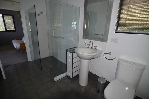 Studioat10 - Port Augusta Accommodation 13