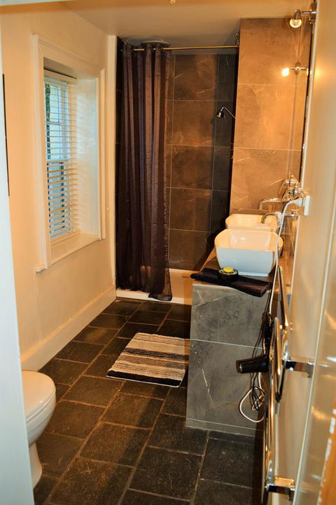 Cleburne Homestead - Port Augusta Accommodation 25